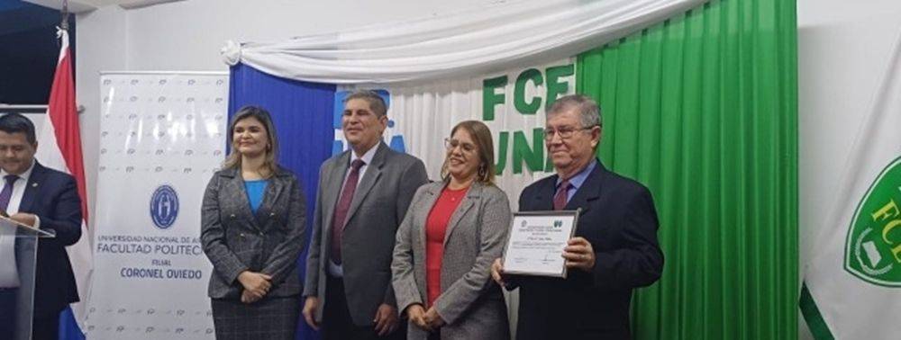 Acto en conmemoración de los 33 años de vida institucional de la Facultad Politécnica y de la Facultad de Ciencias Económicas de la Universidad Nacional de Asunción – Filial Coronel Oviedo