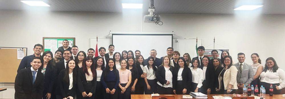 Presentación de Proyectos Áulicos del Octavo Semestre – Turno Noche, Sección B