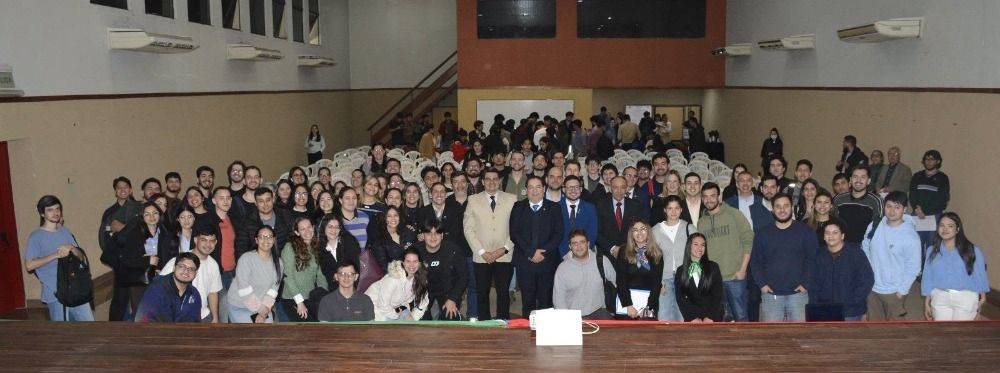 Continúa la Semana del Administrador en la FCE UNA con conferencias magistrales sobre gestión y desarrollo empresarial